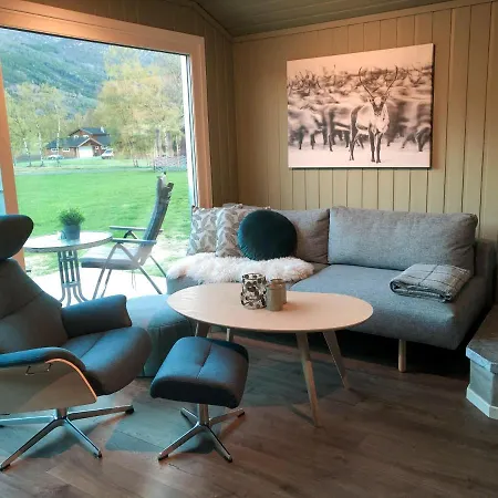 Vagavatnet Feriesenter Lodge *