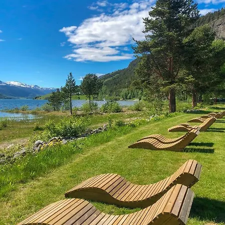 Vagavatnet Feriesenter Lodge *